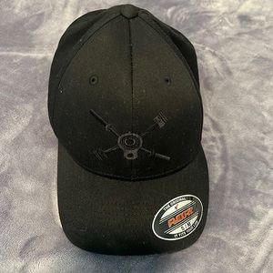 Rogue hat black S/m